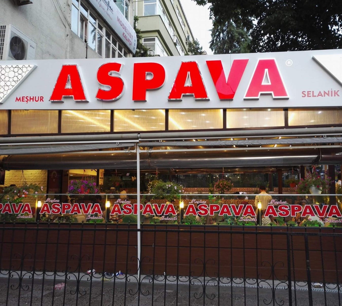 Kızılay Aspava, Selanik Caddesi Aspava, Ankara Aspava, Karışık Kebap, tereyağlı iskender, tereyağlı iskender, SSK Dürüm, Döner Çeşitleri, Izgara Çeşitleri, Kebap Çeşitleri, Pide Çeşitleri, Kanat ve Şiş, Tavuk Çeşitleri, Kiremit Çeşitleri, Sac Kavurma, Çorba Çeşitleri, Tatlı Çeşitleri, İkramlıklar, Aspava İkramlık, Selanik Aspava, Karanfil Aspava, Meşhur Aspava, Döner, Kebap, Aspava Dürüm, Karanfil Sokak, Selanik Caddesi, Yemek Sipariş