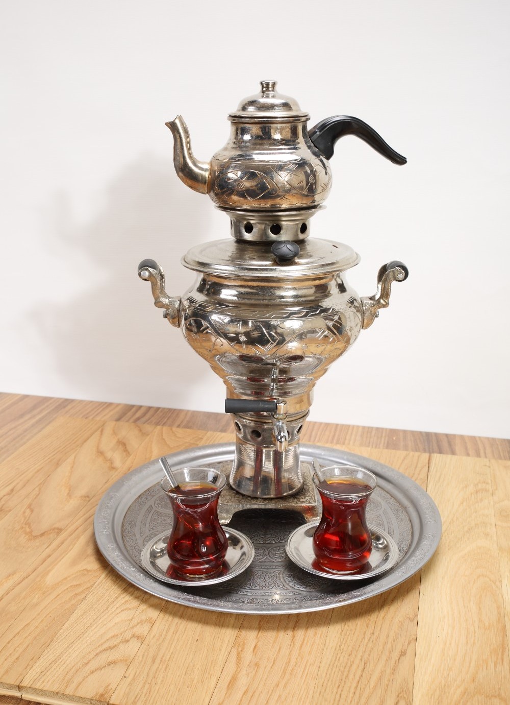 Kızılay Aspava, Selanik Caddesi Aspava, Ankara Aspava, Karışık Kebap, tereyağlı iskender, tereyağlı iskender, SSK Dürüm, Döner Çeşitleri, Izgara Çeşitleri, Kebap Çeşitleri, Pide Çeşitleri, Kanat ve Şiş, Tavuk Çeşitleri, Kiremit Çeşitleri, Sac Kavurma, Çorba Çeşitleri, Tatlı Çeşitleri, İkramlıklar, Aspava İkramlık, Selanik Aspava, Karanfil Aspava, Meşhur Aspava, Döner, Kebap, Aspava Dürüm, Karanfil Sokak, Selanik Caddesi, Yemek Sipariş