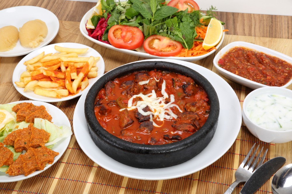 Kızılay Aspava, Selanik Caddesi Aspava, Ankara Aspava, Karışık Kebap, tereyağlı iskender, tereyağlı iskender, SSK Dürüm, Döner Çeşitleri, Izgara Çeşitleri, Kebap Çeşitleri, Pide Çeşitleri, Kanat ve Şiş, Tavuk Çeşitleri, Kiremit Çeşitleri, Sac Kavurma, Çorba Çeşitleri, Tatlı Çeşitleri, İkramlıklar, Aspava İkramlık, Selanik Aspava, Karanfil Aspava, Meşhur Aspava, Döner, Kebap, Aspava Dürüm, Karanfil Sokak, Selanik Caddesi, Yemek Sipariş