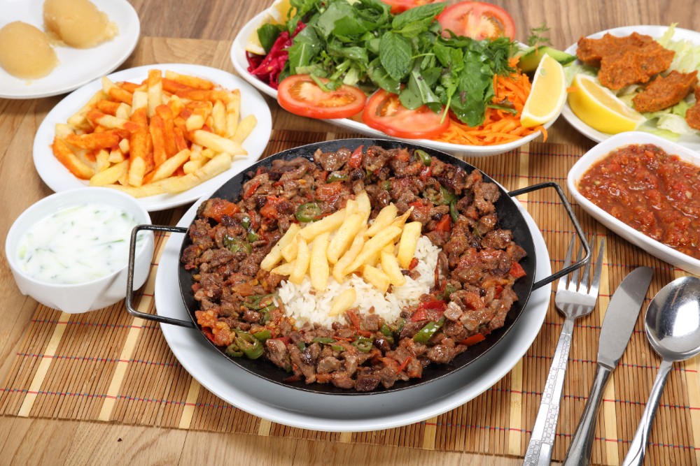 Kızılay Aspava, Selanik Caddesi Aspava, Ankara Aspava, Karışık Kebap, tereyağlı iskender, tereyağlı iskender, SSK Dürüm, Döner Çeşitleri, Izgara Çeşitleri, Kebap Çeşitleri, Pide Çeşitleri, Kanat ve Şiş, Tavuk Çeşitleri, Kiremit Çeşitleri, Sac Kavurma, Çorba Çeşitleri, Tatlı Çeşitleri, İkramlıklar, Aspava İkramlık, Selanik Aspava, Karanfil Aspava, Meşhur Aspava, Döner, Kebap, Aspava Dürüm, Karanfil Sokak, Selanik Caddesi, Yemek Sipariş